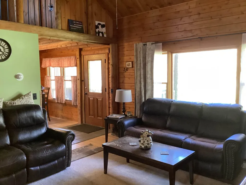 44 Monument Road Richmond NH 03470