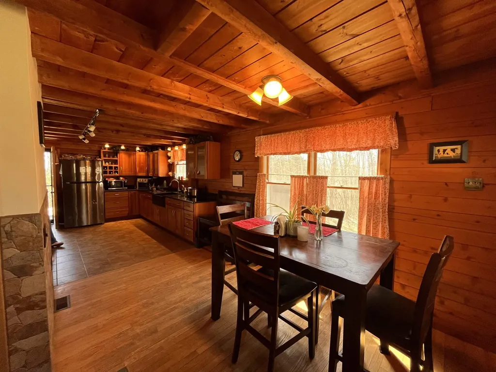 44 Monument Road Richmond NH 03470