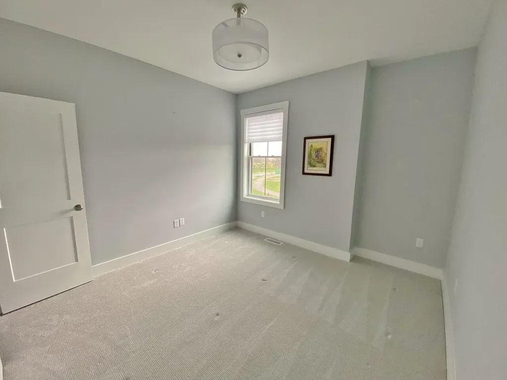 138 Willoughby Lane Shelburne VT 05482