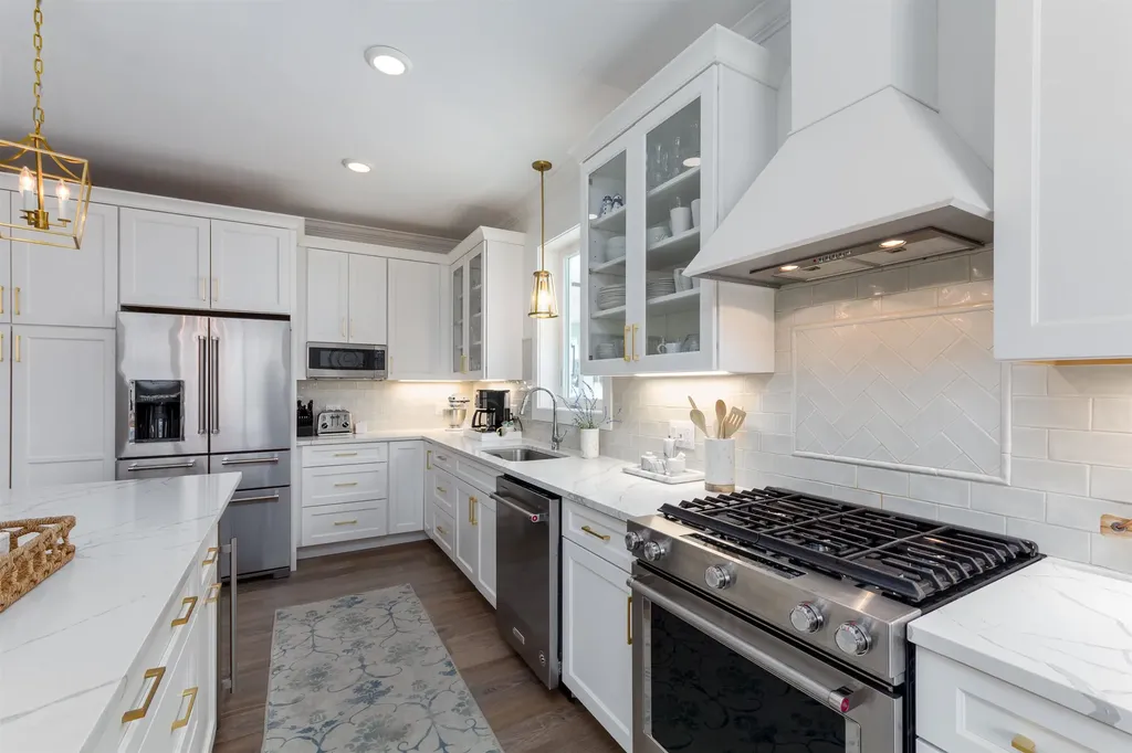 13 Chipman Street South Burlington VT 05403