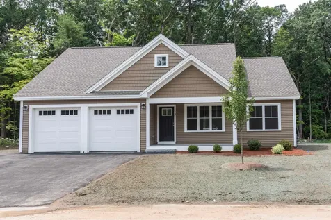 15 Garden Circle Hudson NH 03051