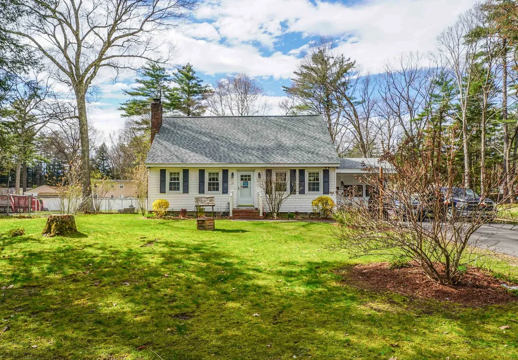 21 Vista Way Merrimack NH 03054