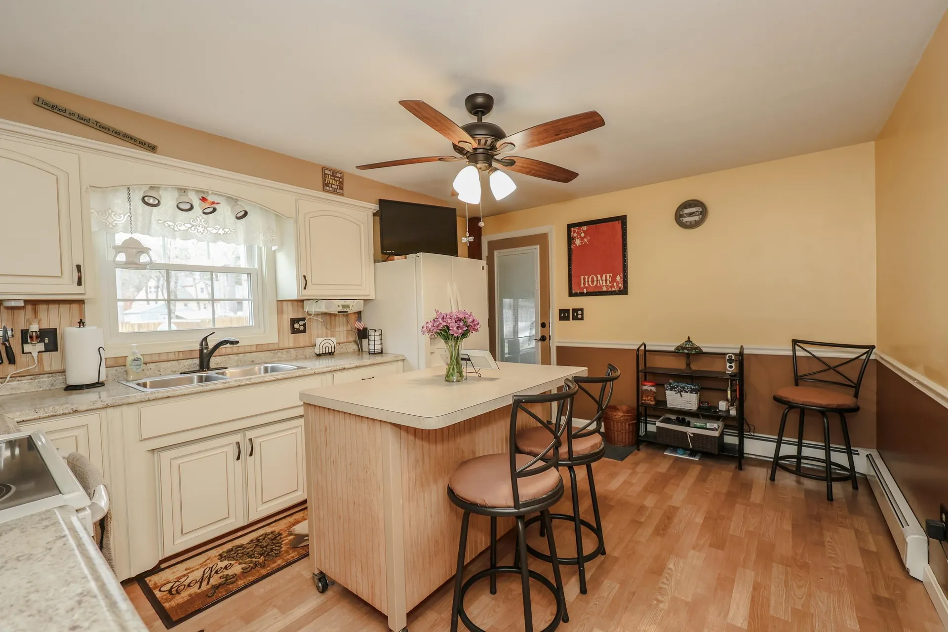 21 Vista Way Merrimack NH 03054