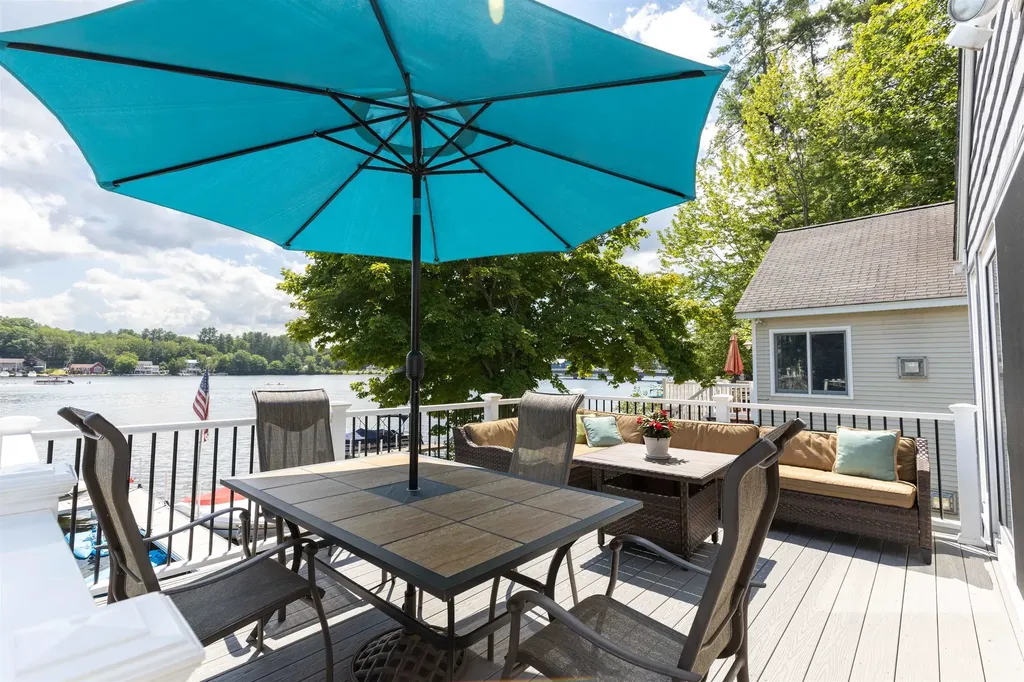 17 Bayshore Drive Sanbornton NH 03269