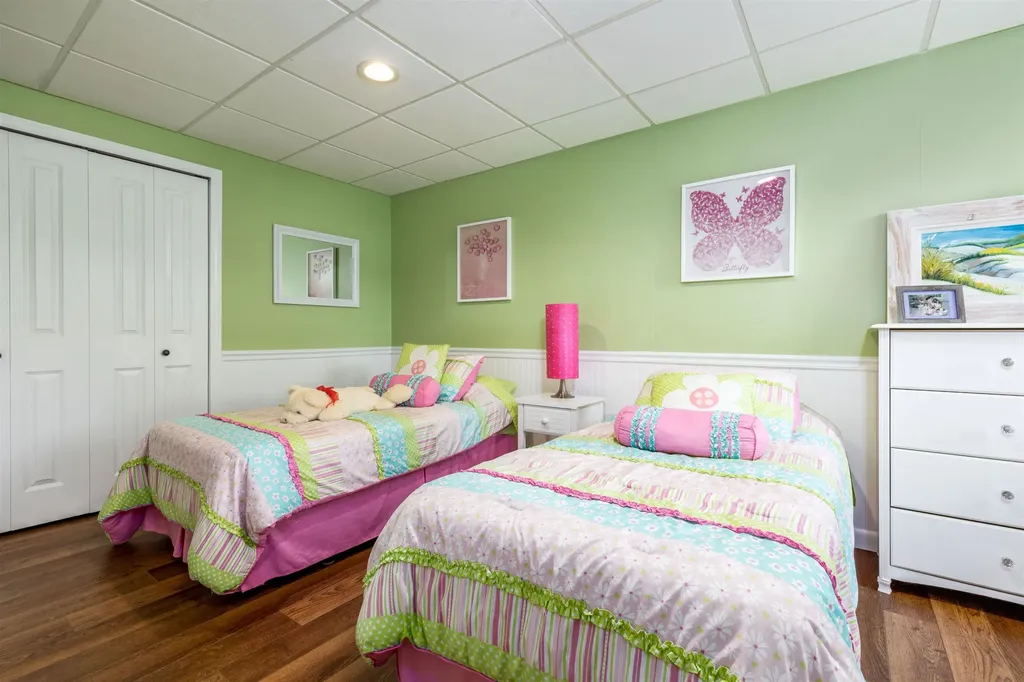 17 Bayshore Drive Sanbornton NH 03269