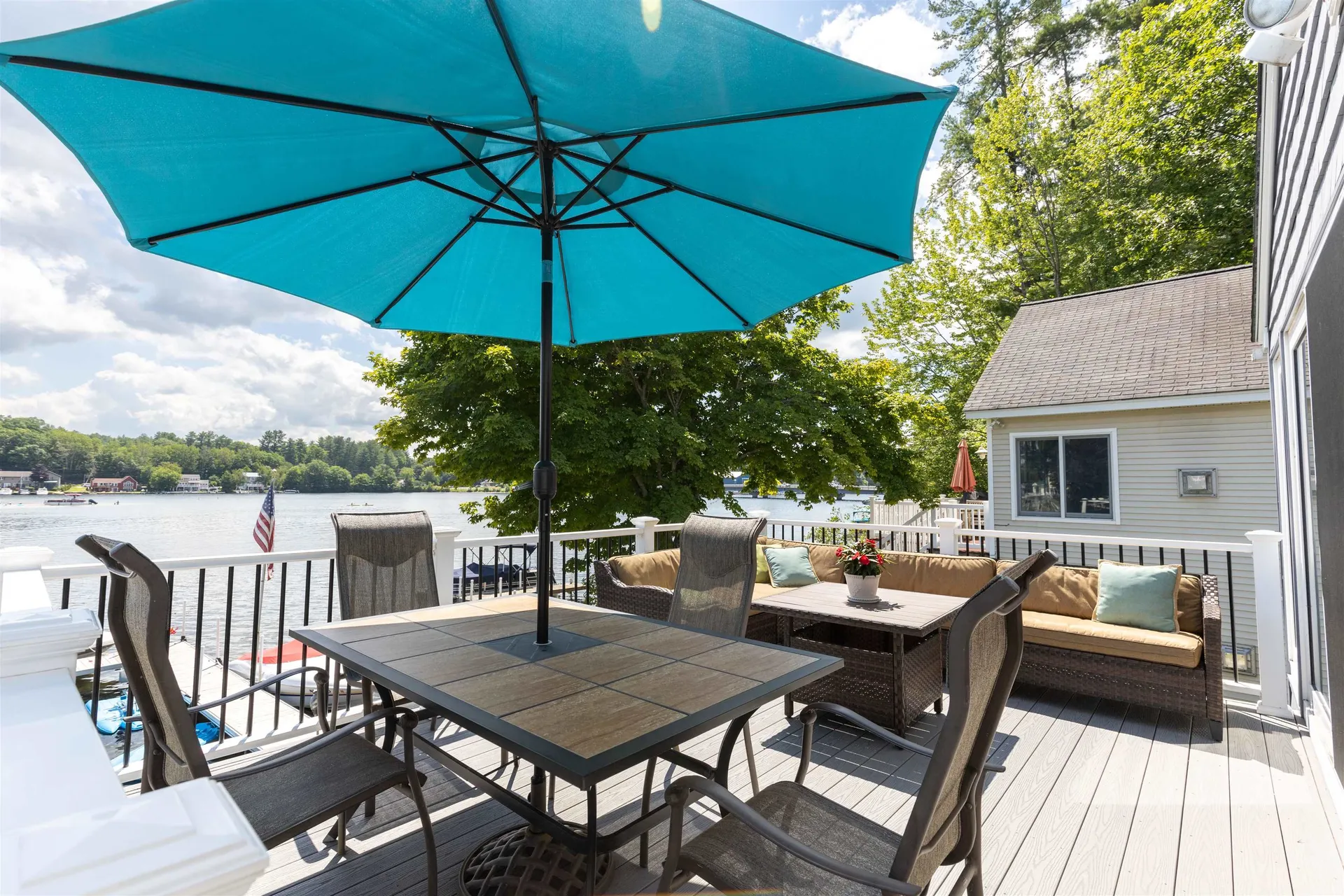 17 Bayshore Drive Sanbornton NH 03269