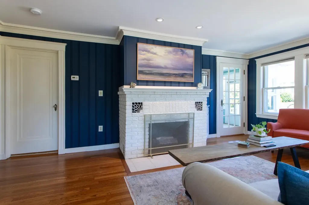 4 Robin Road Rye NH 03870