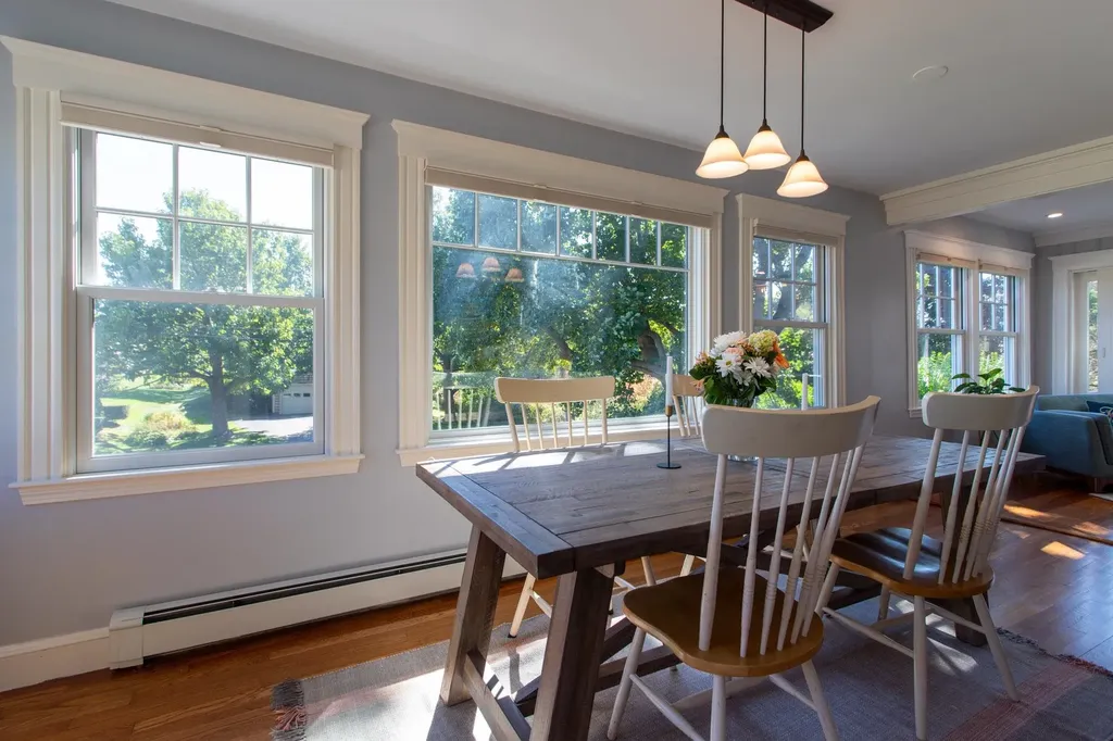 4 Robin Road Rye NH 03870