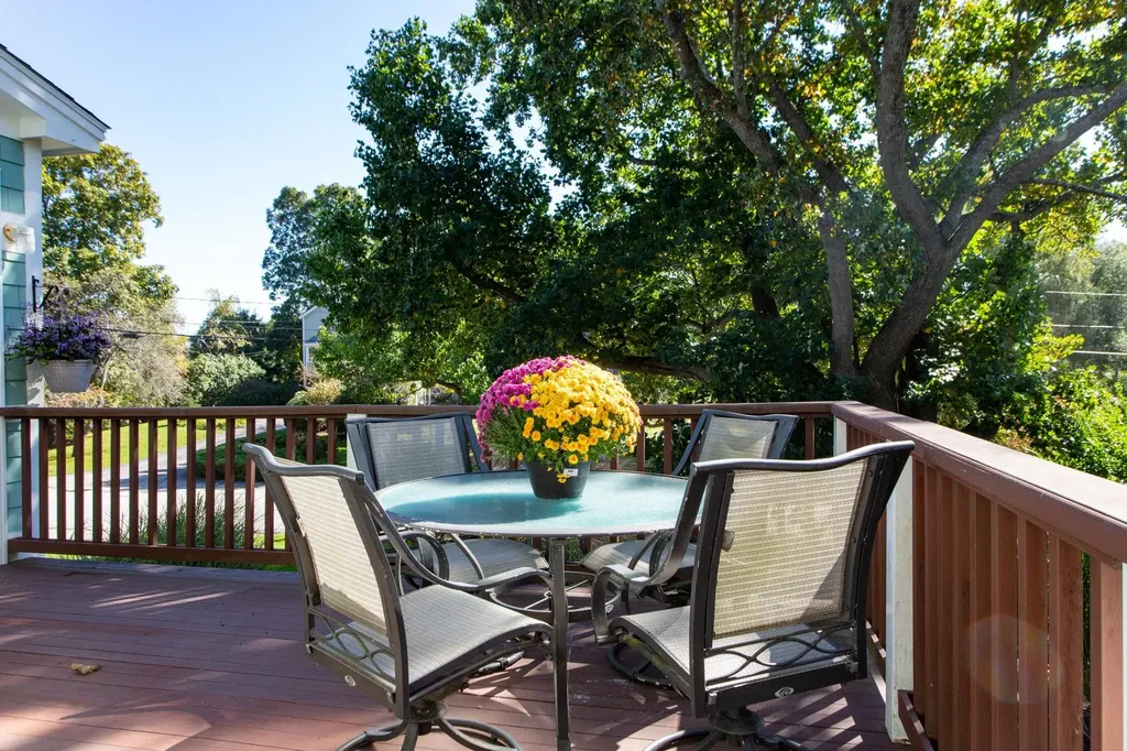 4 Robin Road Rye NH 03870