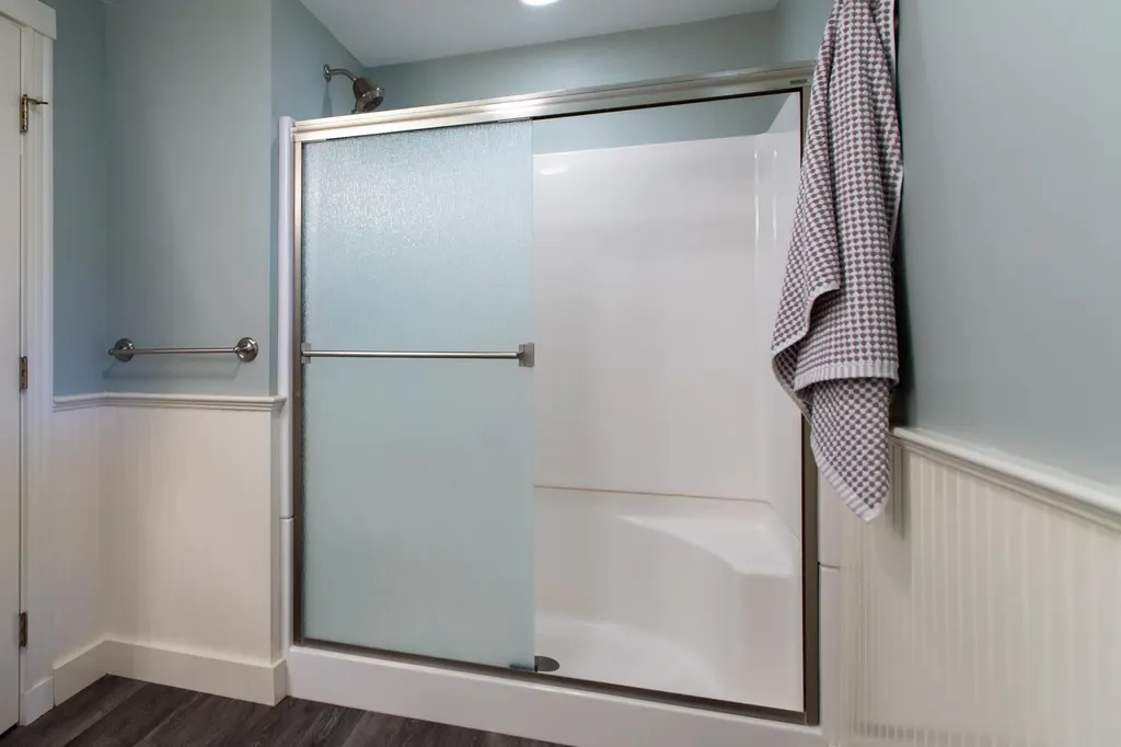 4 Robin Road Rye NH 03870