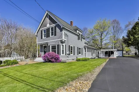 146 Maynard Avenue Manchester NH 03103