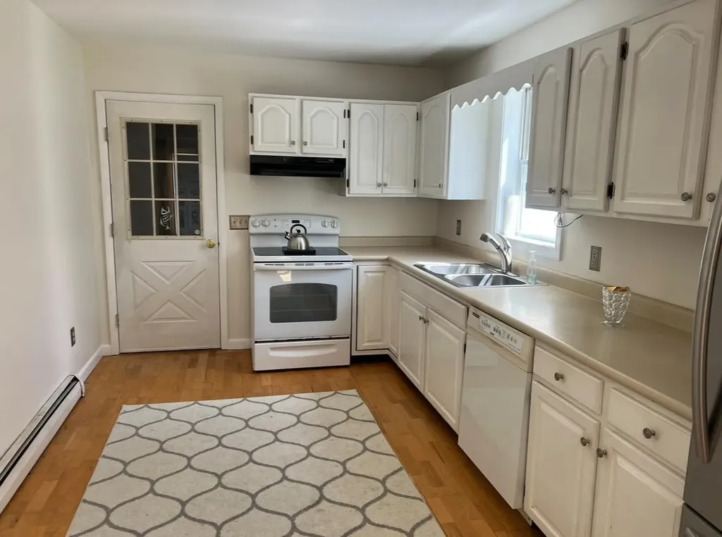 22 Sunset Drive Vergennes VT 05491