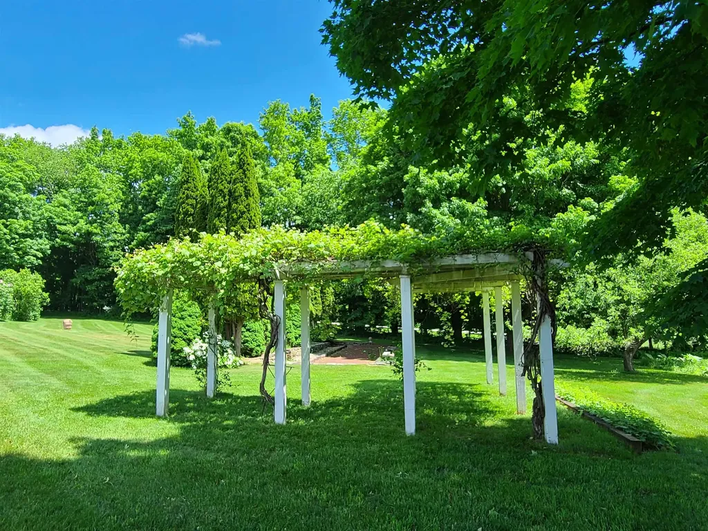 164 Landmark Lane Manchester VT 05255