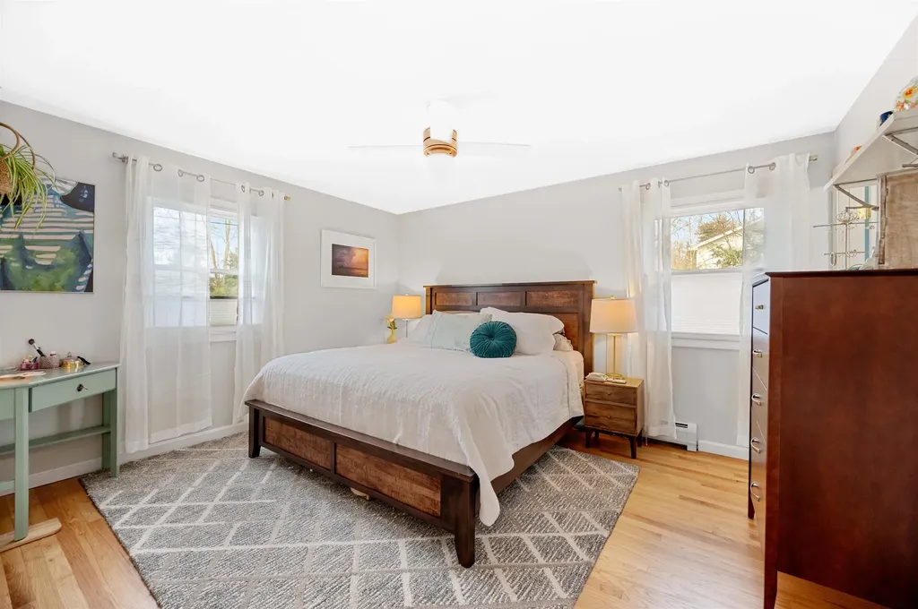 15 Deborah Drive South Burlington VT 05403