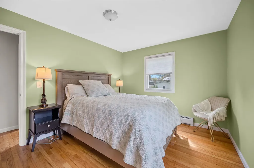 15 Deborah Drive South Burlington VT 05403