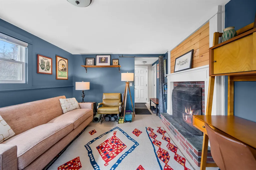 15 Deborah Drive South Burlington VT 05403