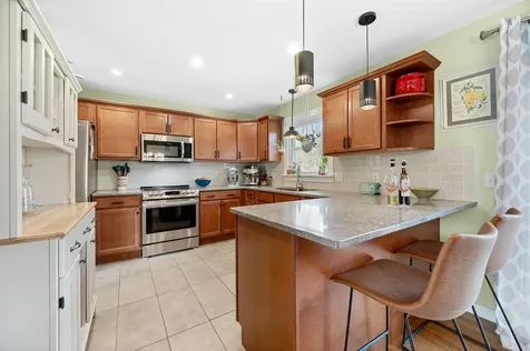 15 Deborah Drive South Burlington VT 05403