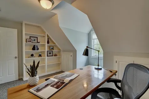 9 Evergreen Road Hampton Falls NH 03844