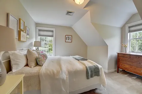 9 Evergreen Road Hampton Falls NH 03844