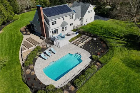 9 Evergreen Road Hampton Falls NH 03844