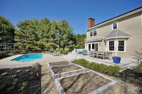 9 Evergreen Road Hampton Falls NH 03844