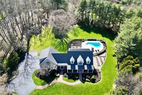 9 Evergreen Road Hampton Falls NH 03844