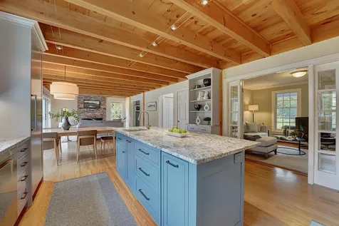 9 Evergreen Road Hampton Falls NH 03844