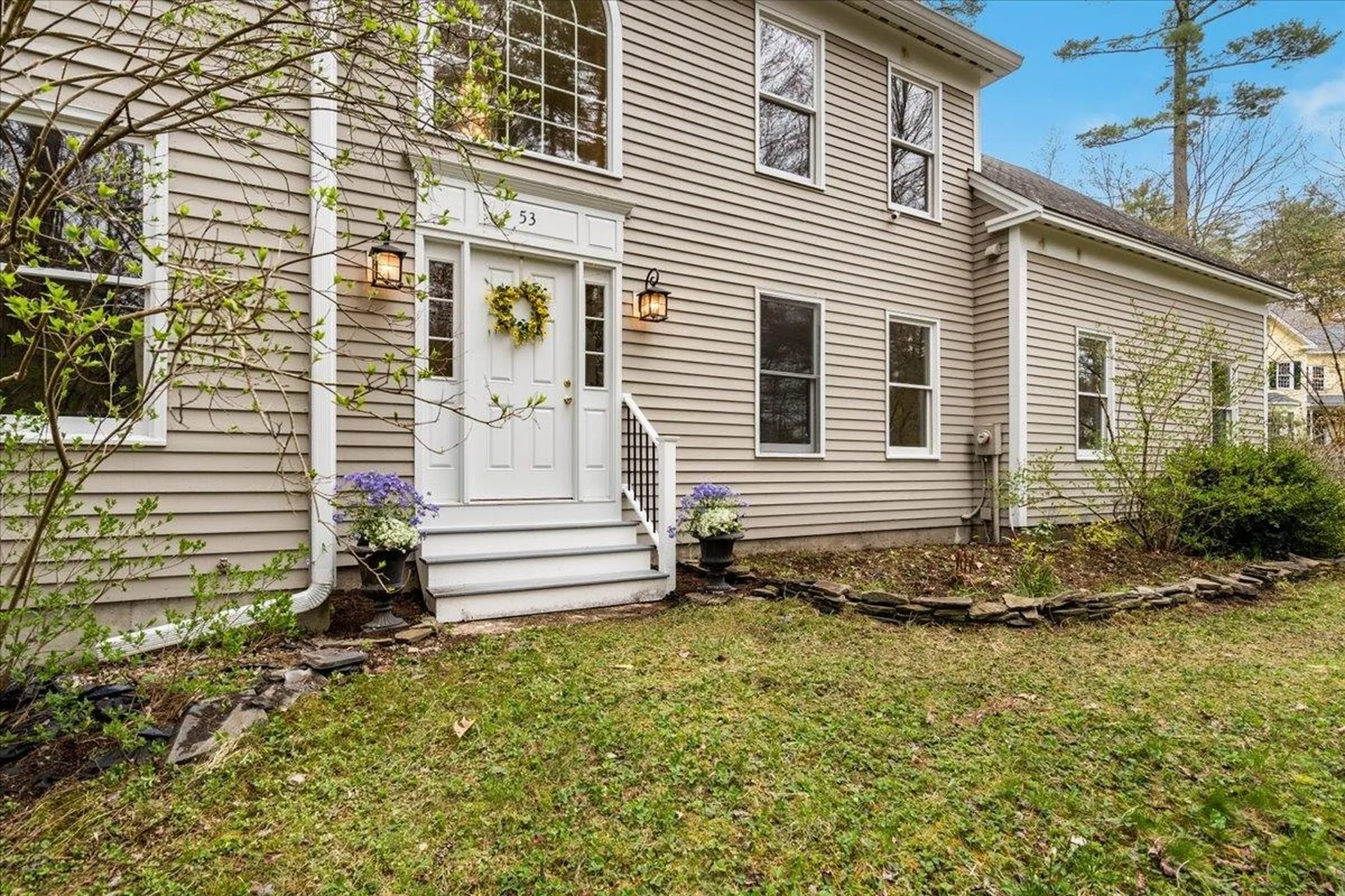 53 Catesby Lane Bedford NH 03110