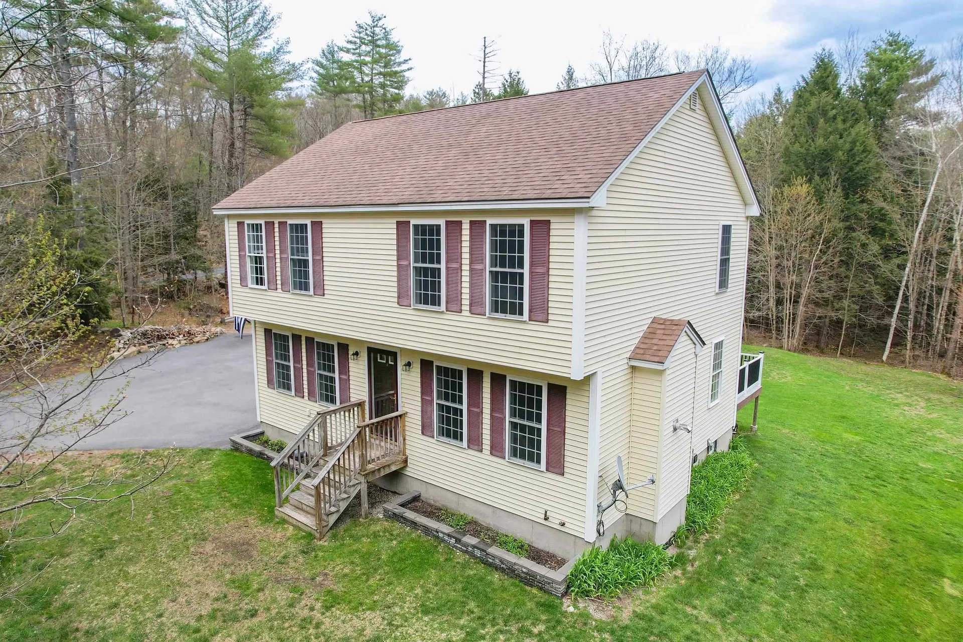 34 Everett Dam Road Dunbarton NH 03045