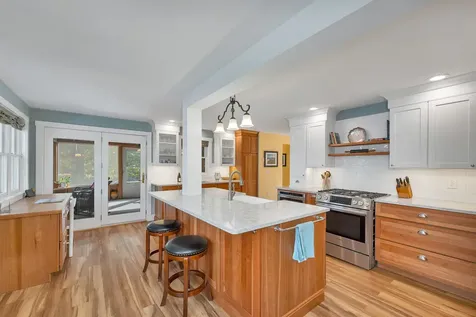 76 Rollins Road Alton NH 03810