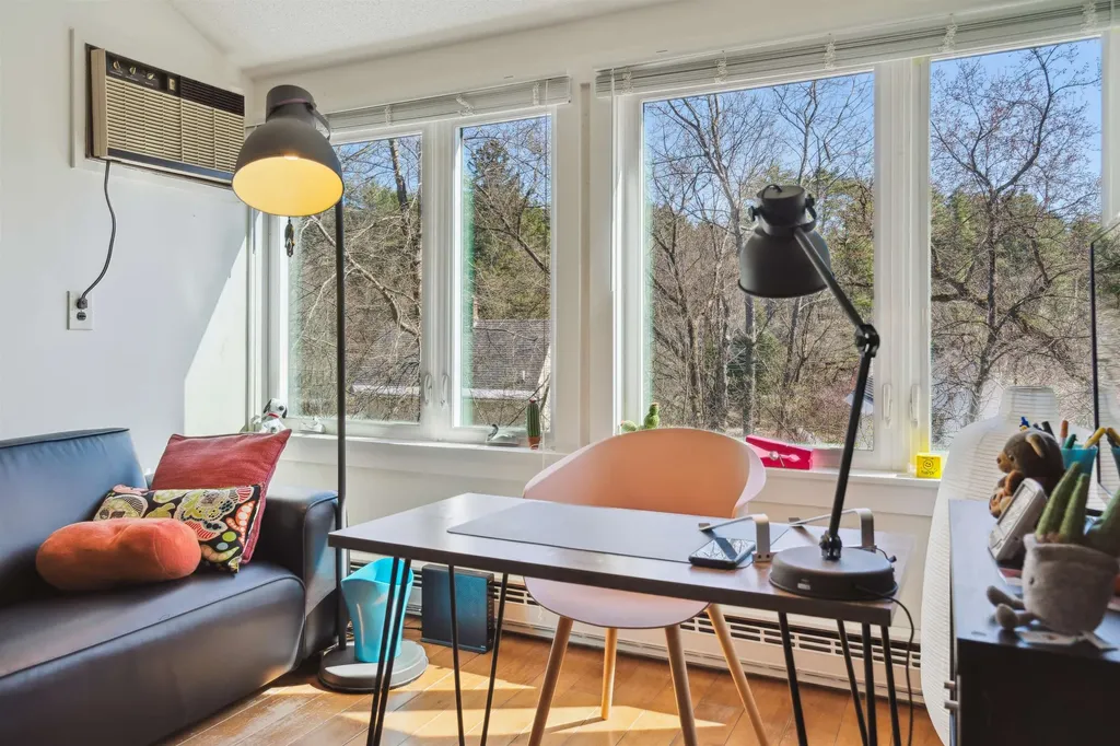 303 Brook Hollow Hanover NH 03755