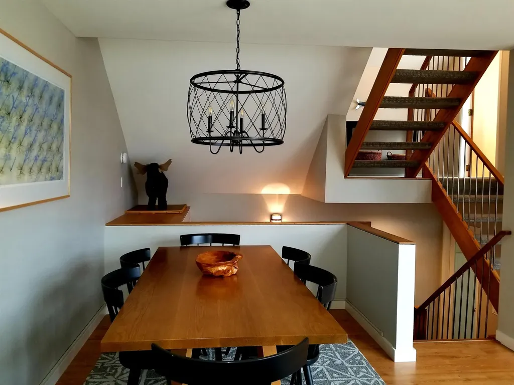 48 Lexington Avenue Warren VT 05674