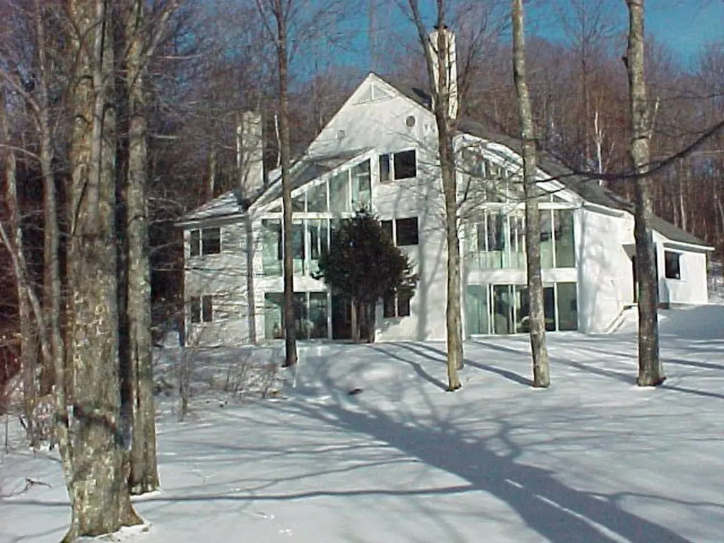 48 Lexington Avenue Warren VT 05674