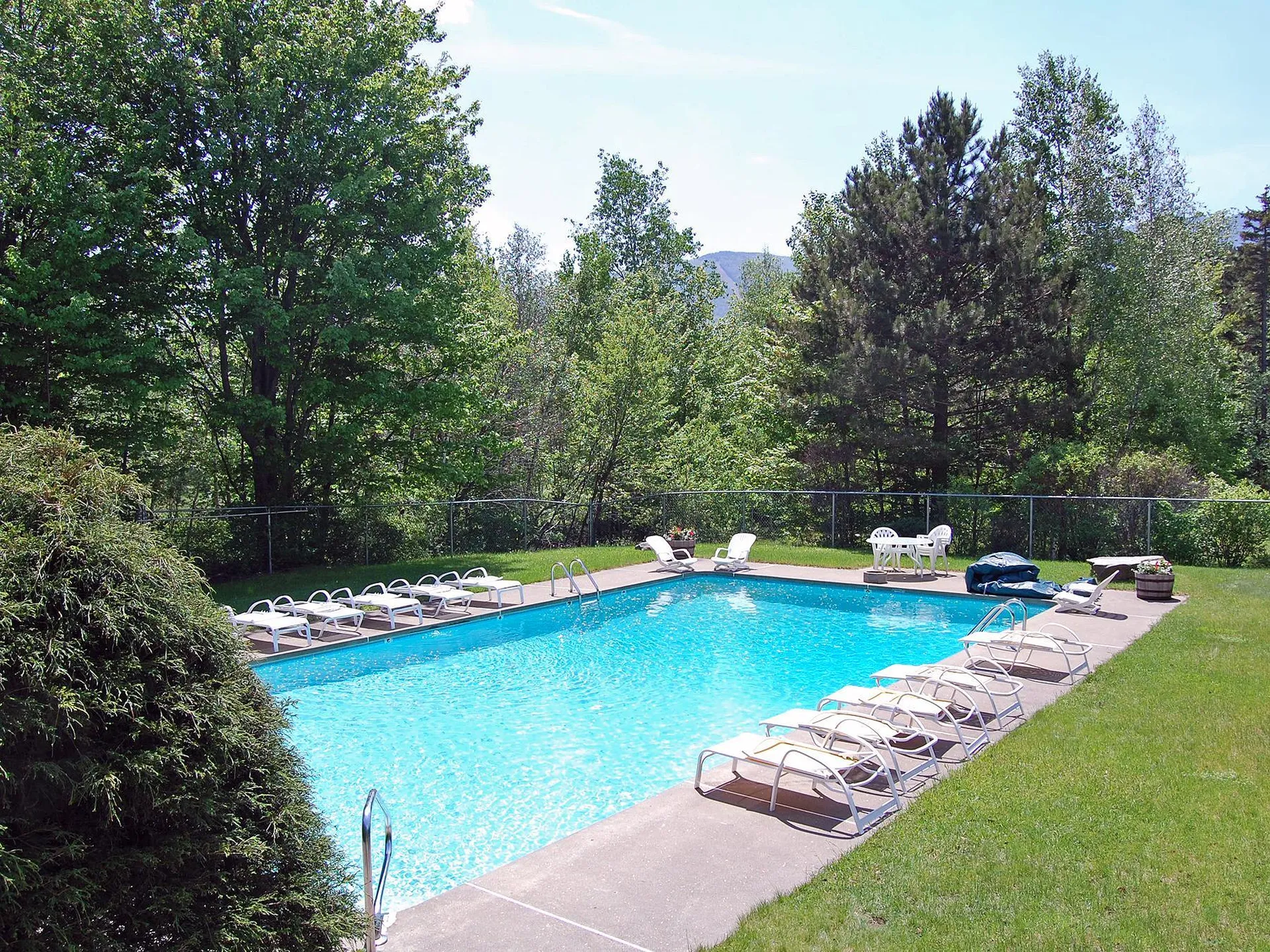 48 Lexington Avenue Warren VT 05674