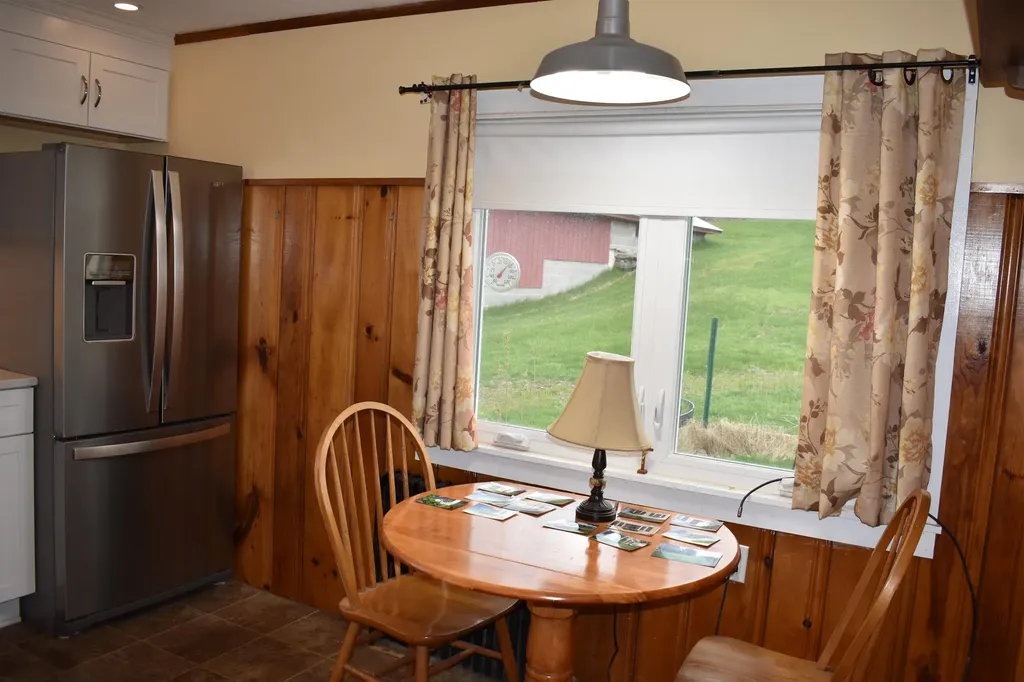 81 Nh Route 118 Canaan NH 03741