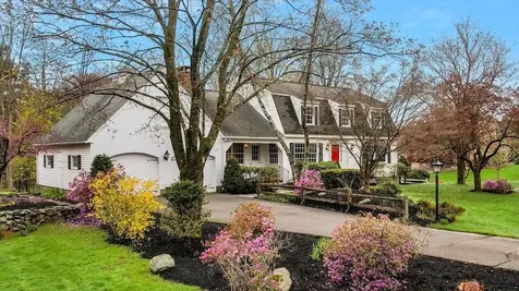 68 Rundlett Hill Road Bedford NH 03110