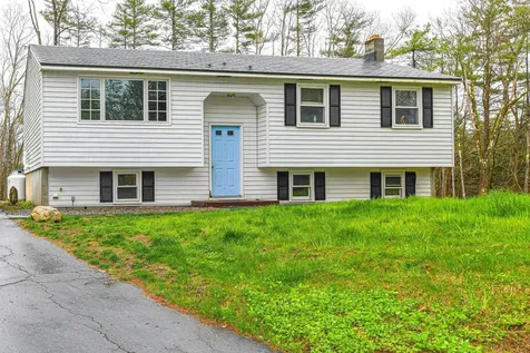 17 Silver Lane Goffstown NH 03045
