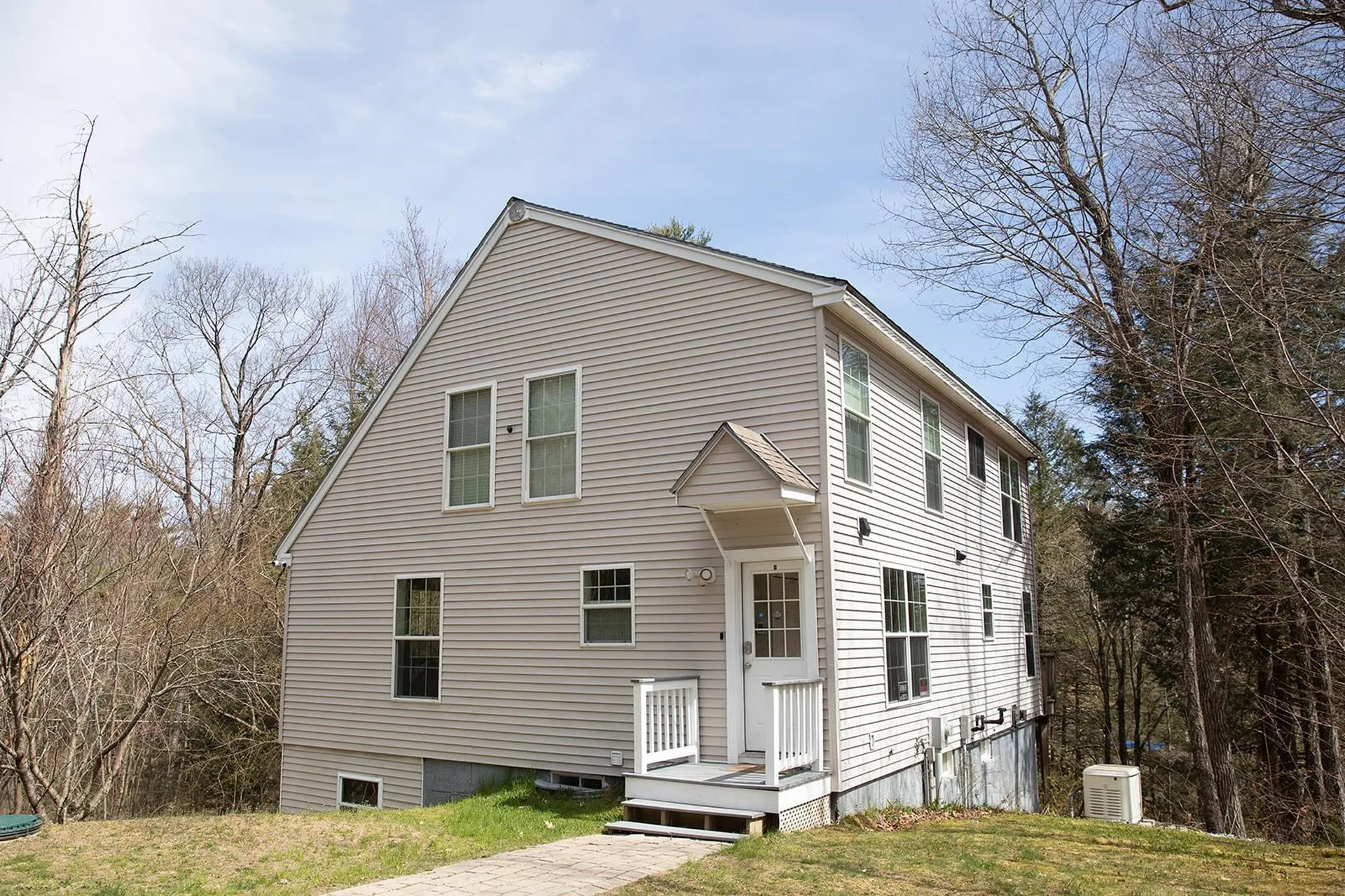 9 Excalibur Road Farmington NH 03835