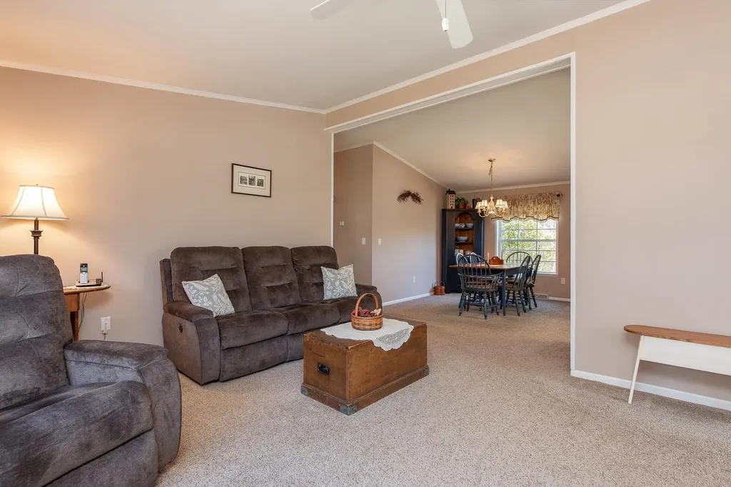 32 Eagle Drive Rochester NH 03868