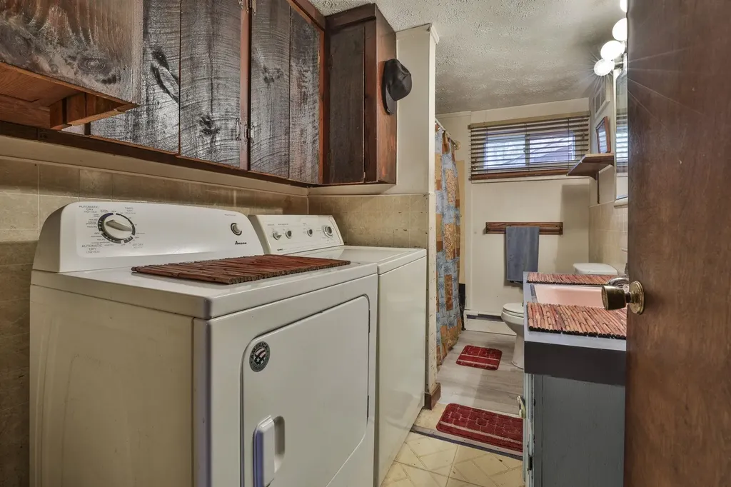 3 Edward Lane Merrimack NH 03054