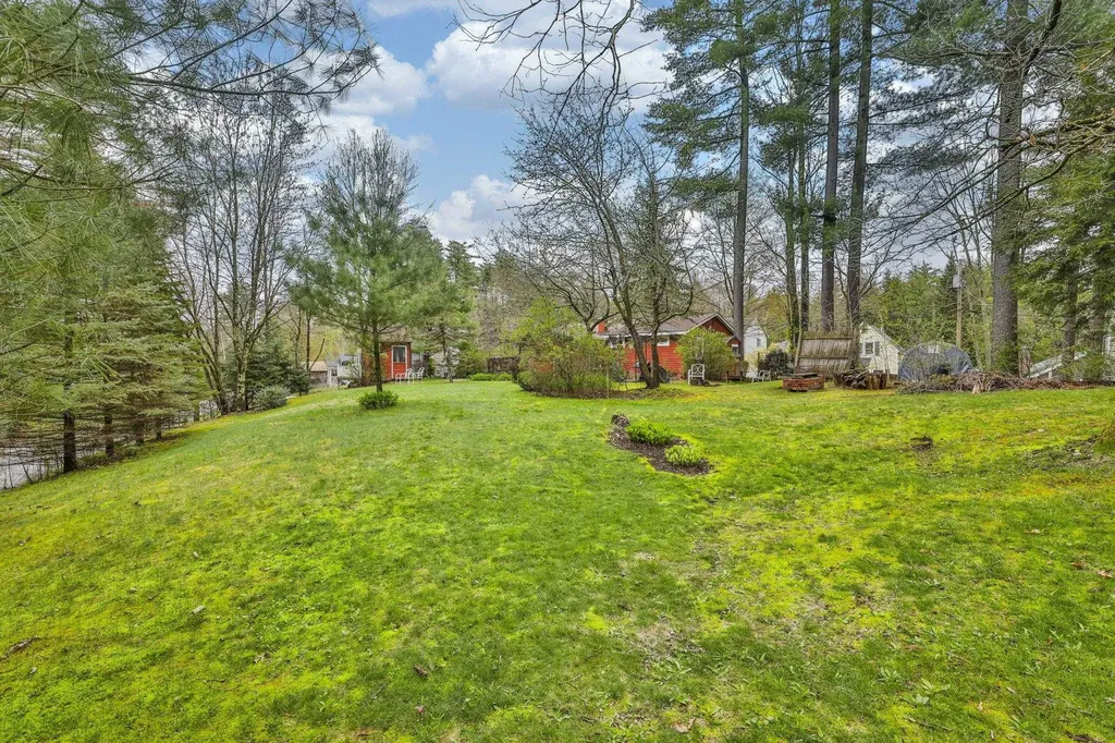 3 Edward Lane Merrimack NH 03054