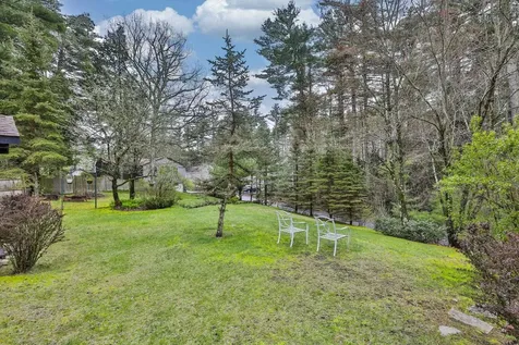 3 Edward Lane Merrimack NH 03054