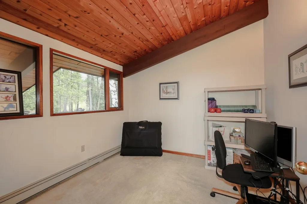 7 Monadnock Lane Bedford NH 03110
