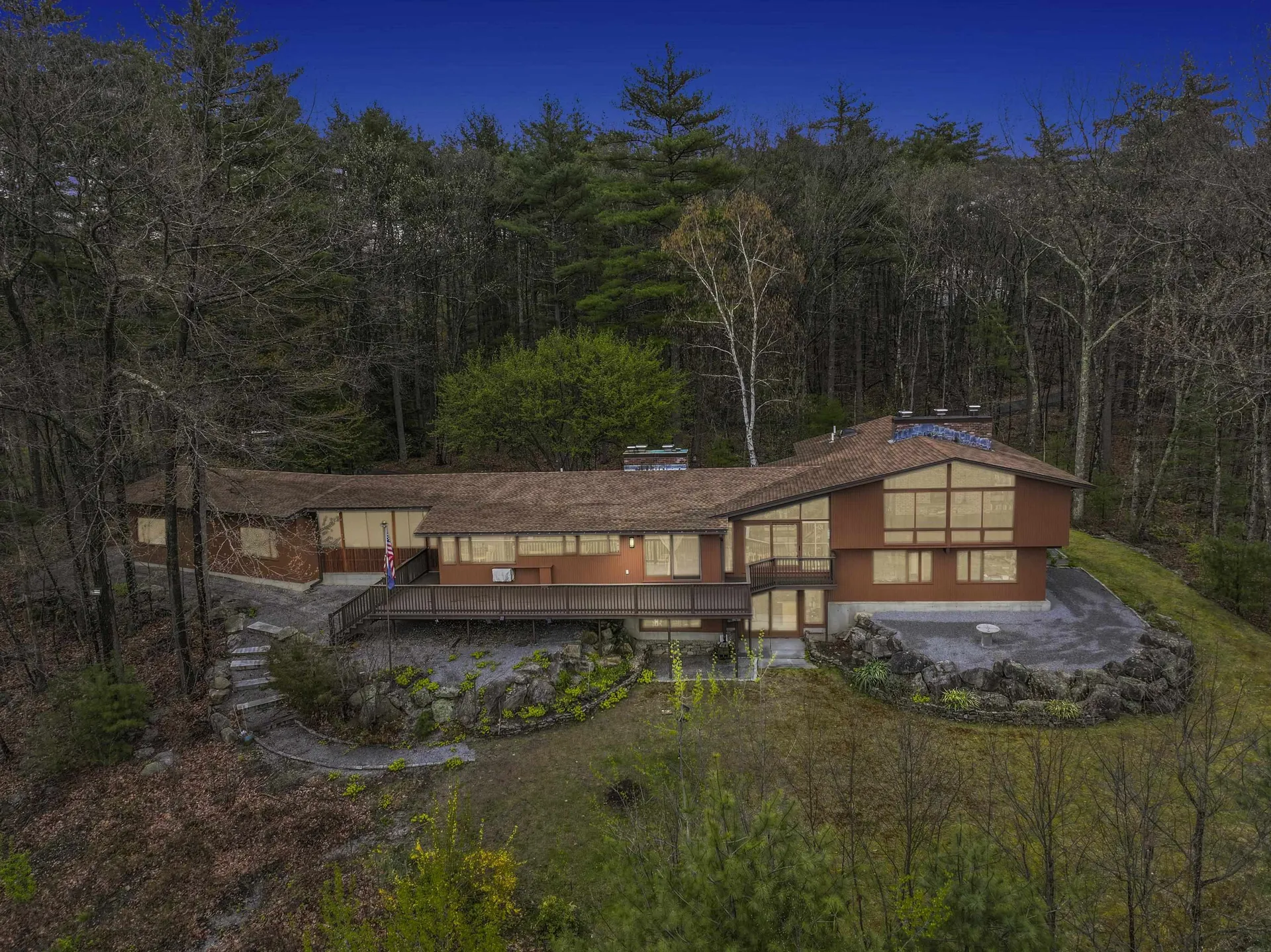 7 Monadnock Lane Bedford NH 03110