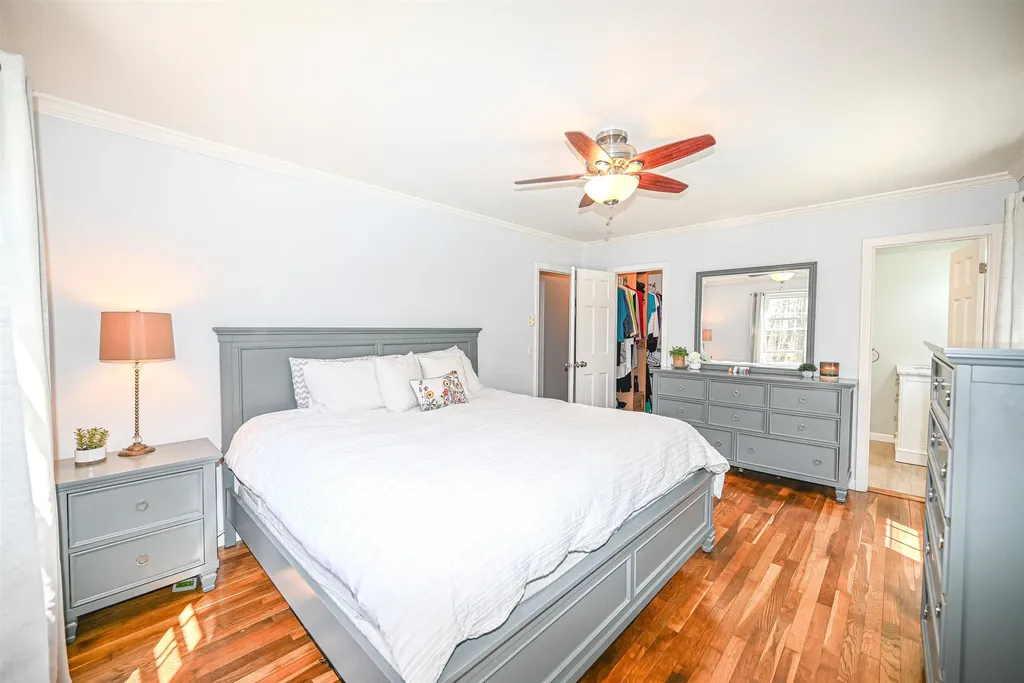 7 Wildwood Drive Bedford NH 03110