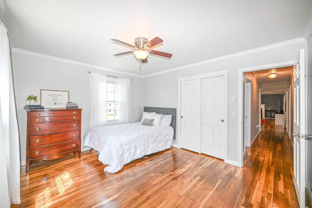 7 Wildwood Drive Bedford NH 03110
