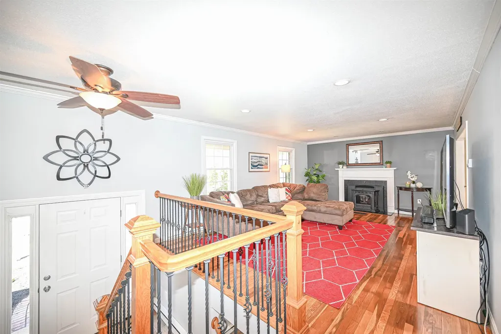 7 Wildwood Drive Bedford NH 03110