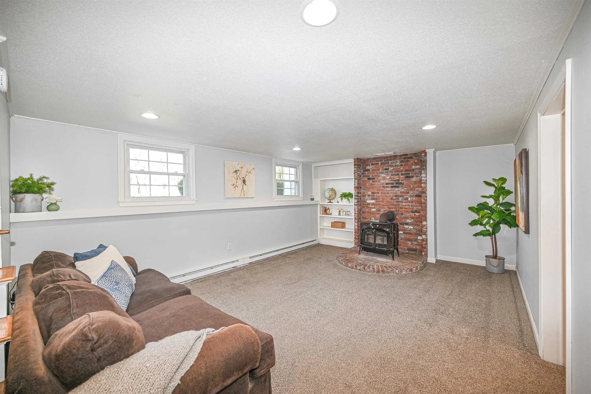 7 Wildwood Drive Bedford NH 03110