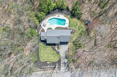 7 Wildwood Drive Bedford NH 03110