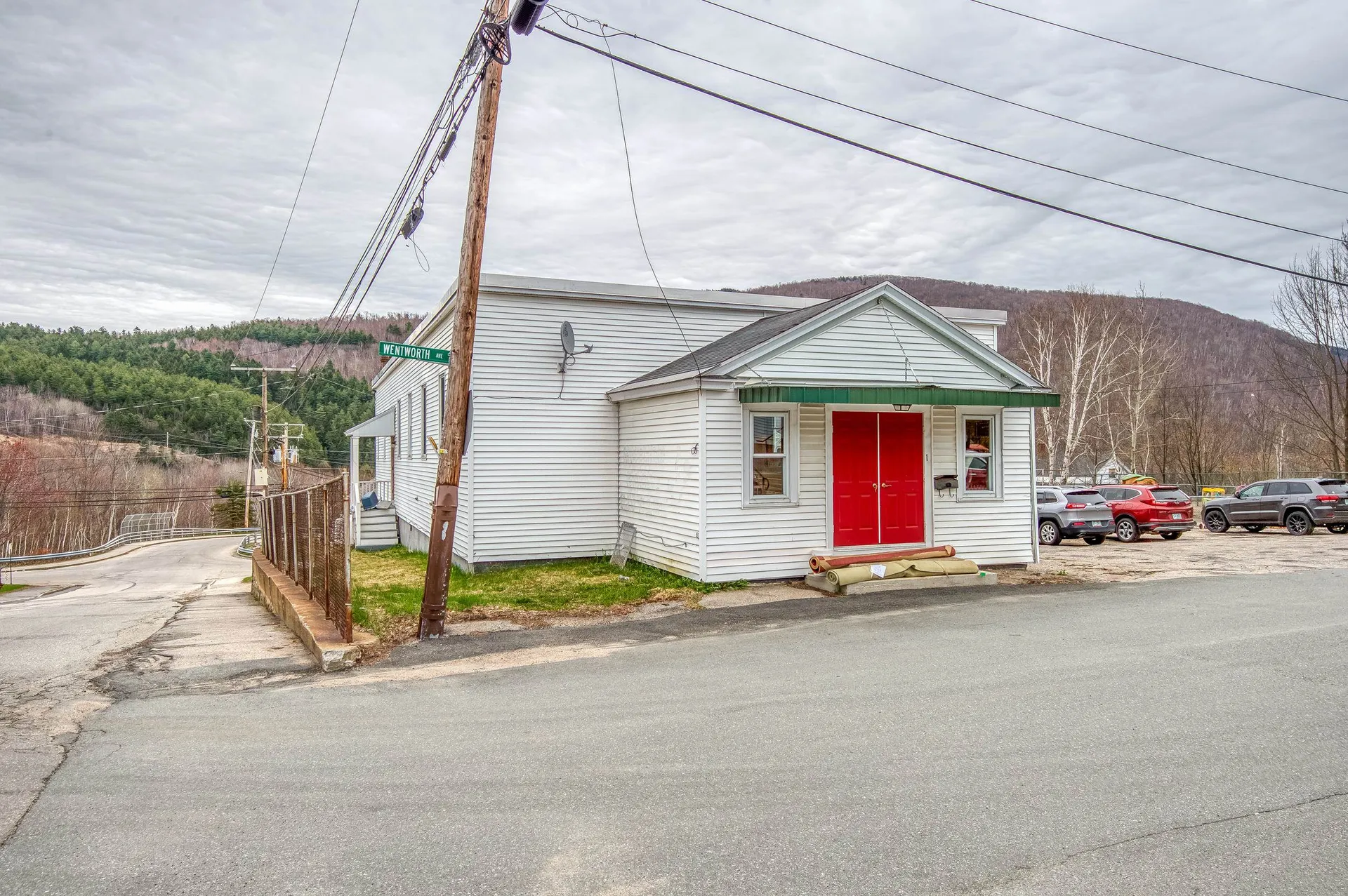 1 Wentworth Avenue Gorham NH 03581